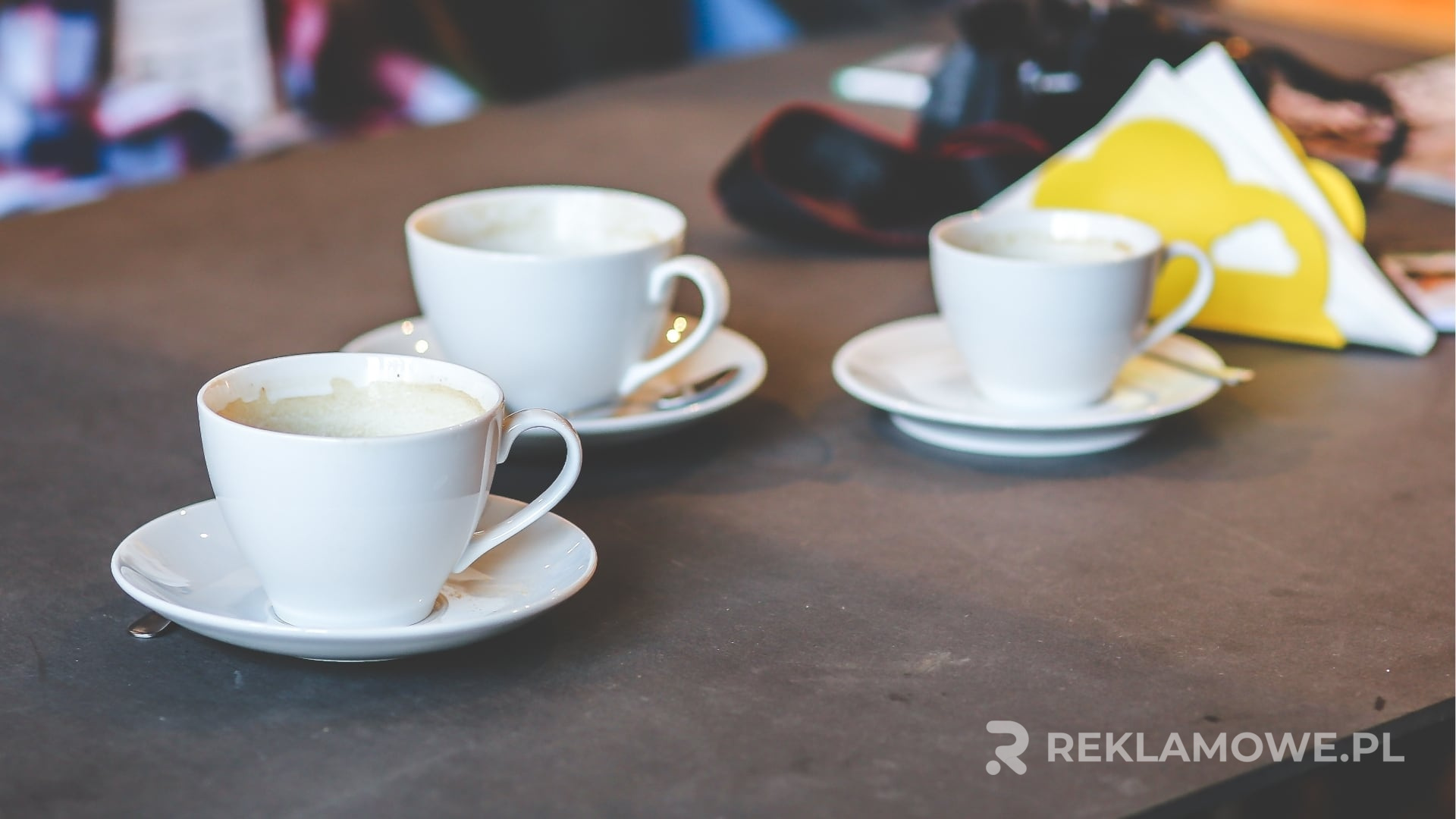 Filiżanka reklamowa jako narzędzie marketingowe Filiżanka z logo firmy